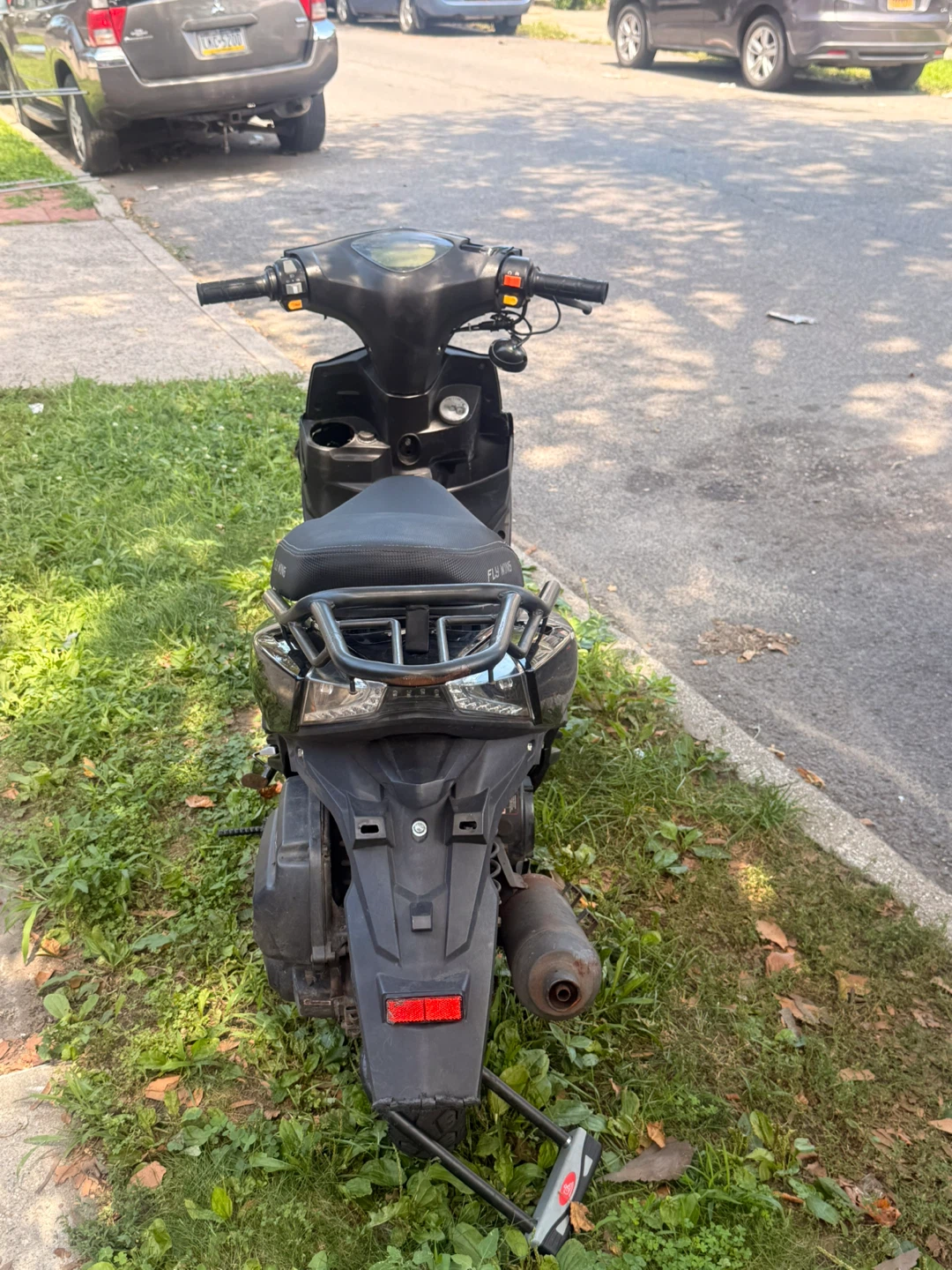 Black Fly Wing Scooter - photo 3