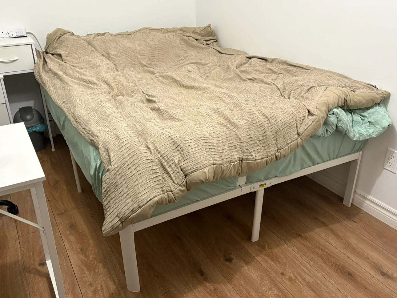 Double Bed frame & Mattress – Moving Sale