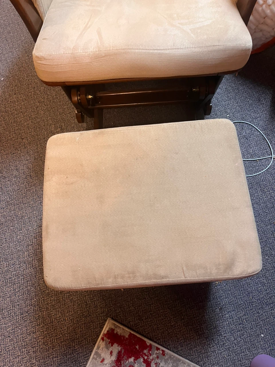 Cream Glider Chair and Ottoman Set - photo 4