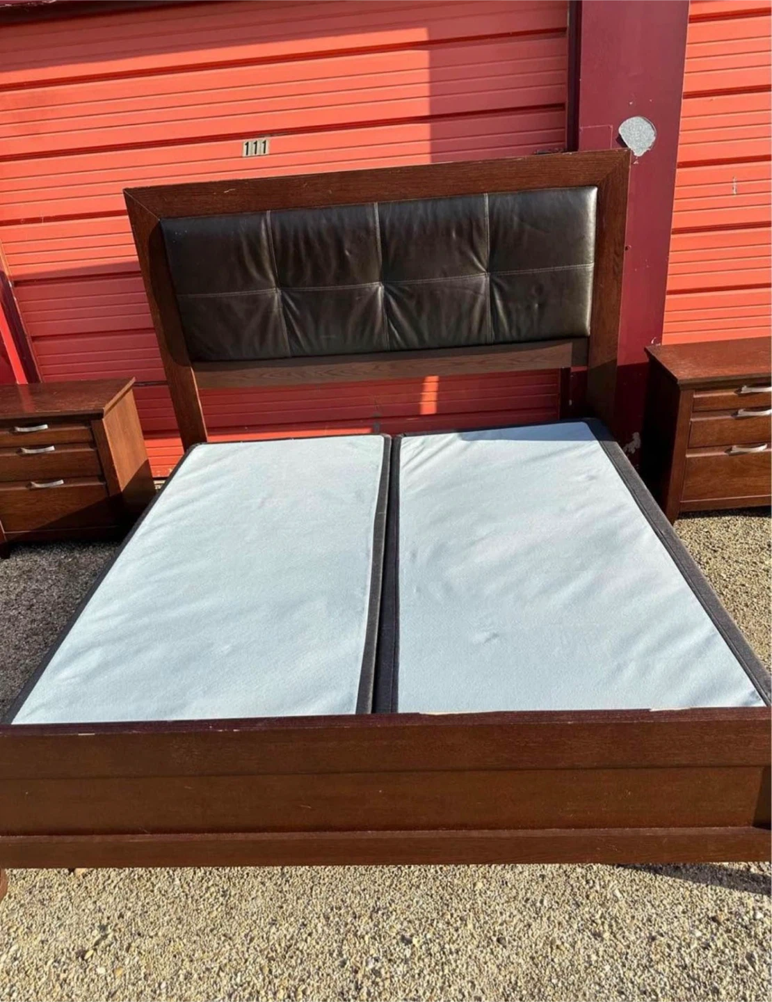 King bed furniture set - photo 2