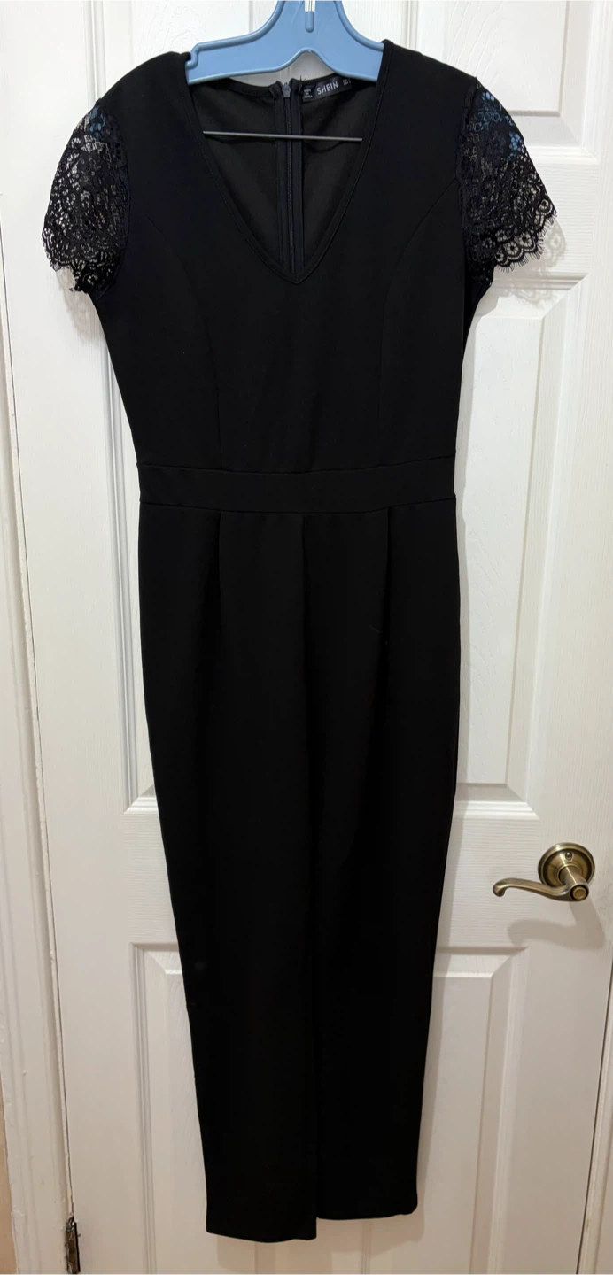 Black Lace Sleeve Jumpsuit Size S