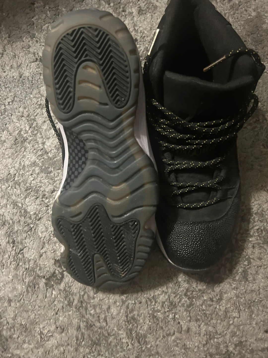 Air Jordan 11 Retro Sneakers - photo 3