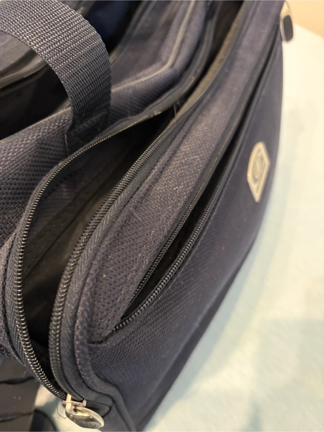 Globetrotter Navy Blue Duffel Bag - photo 2