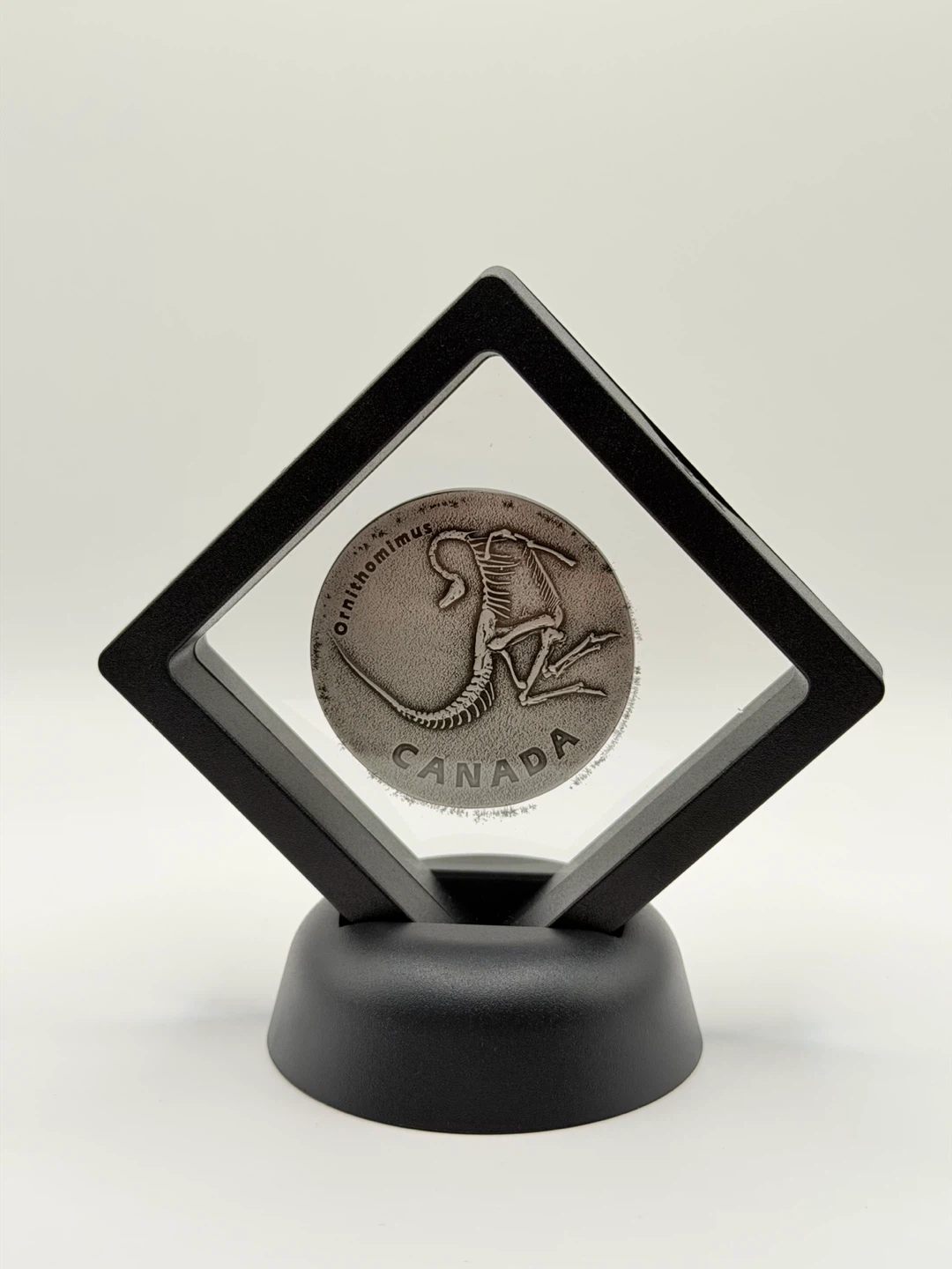2017 $20 Fine Silver Coin - Ornithomimus - photo 4