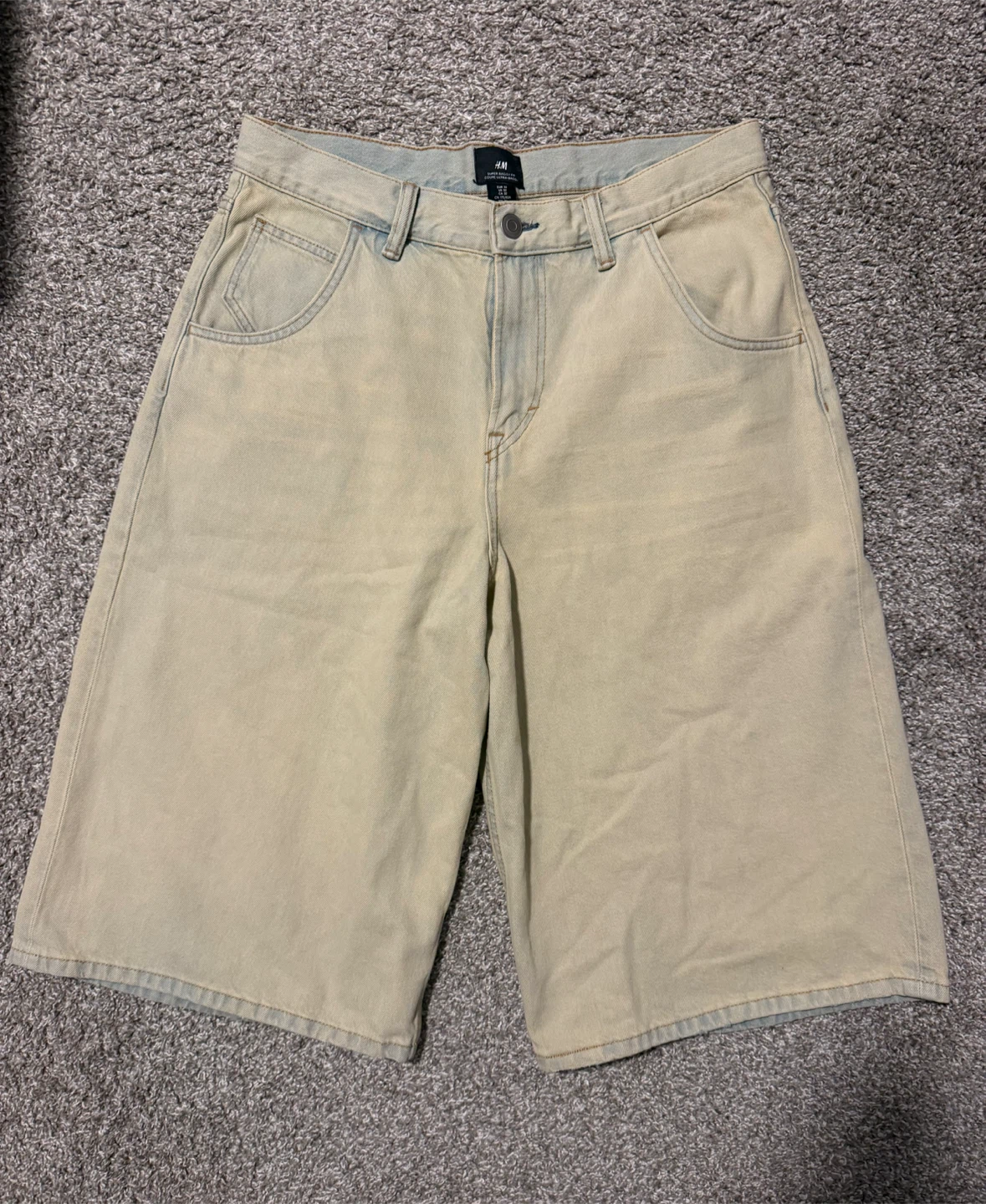 H&M Super Baggy Fit Denim jorts