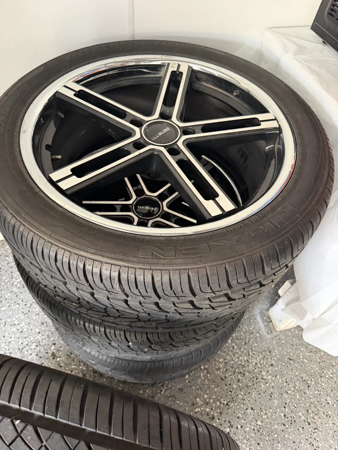 Zenetti 20” 5-Spoke Wheels and Tires Set - photo 2
