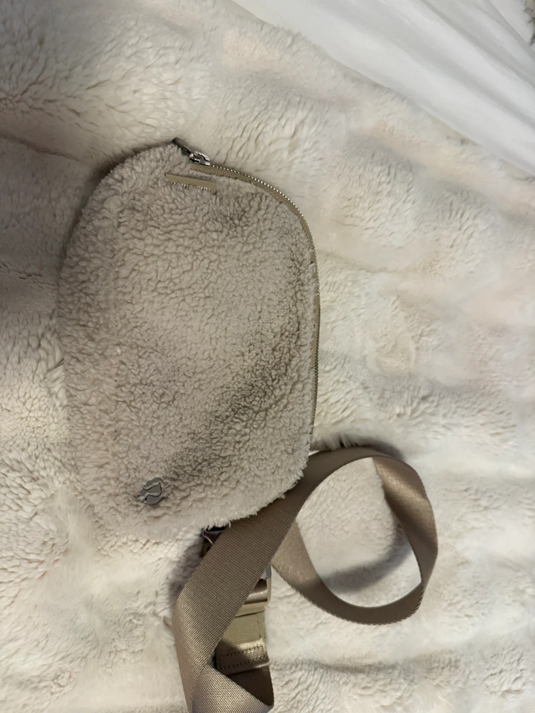 Lululemon Sherpa Belt Bag - photo 3