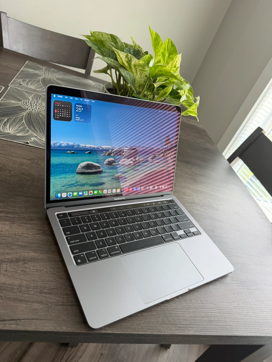 Macbook pro 2020 MI1