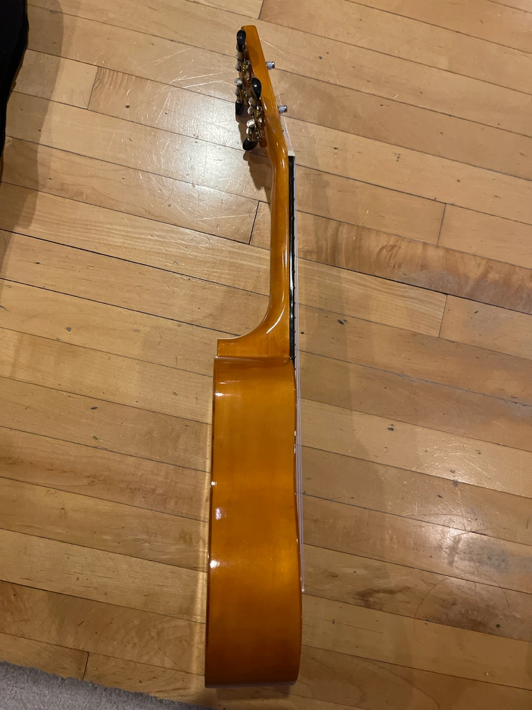 Denver Soprano Ukulele-Sunburst DUKE-SB - photo 3
