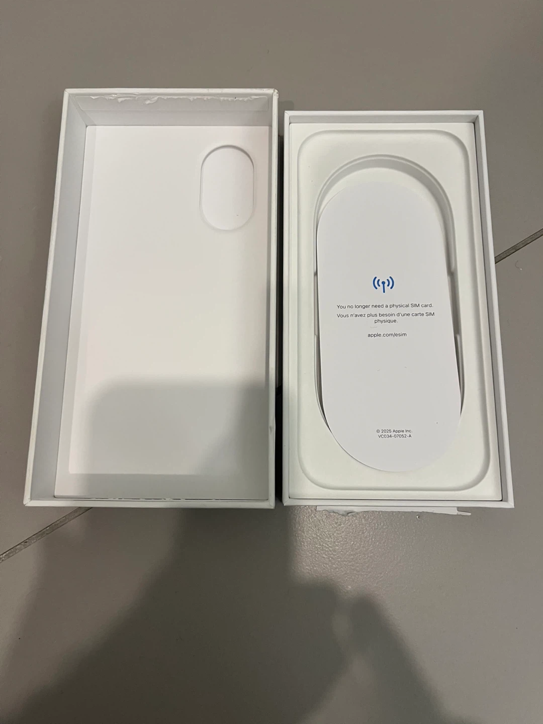 Empty box Apple iPhone 17 Sage 256GB