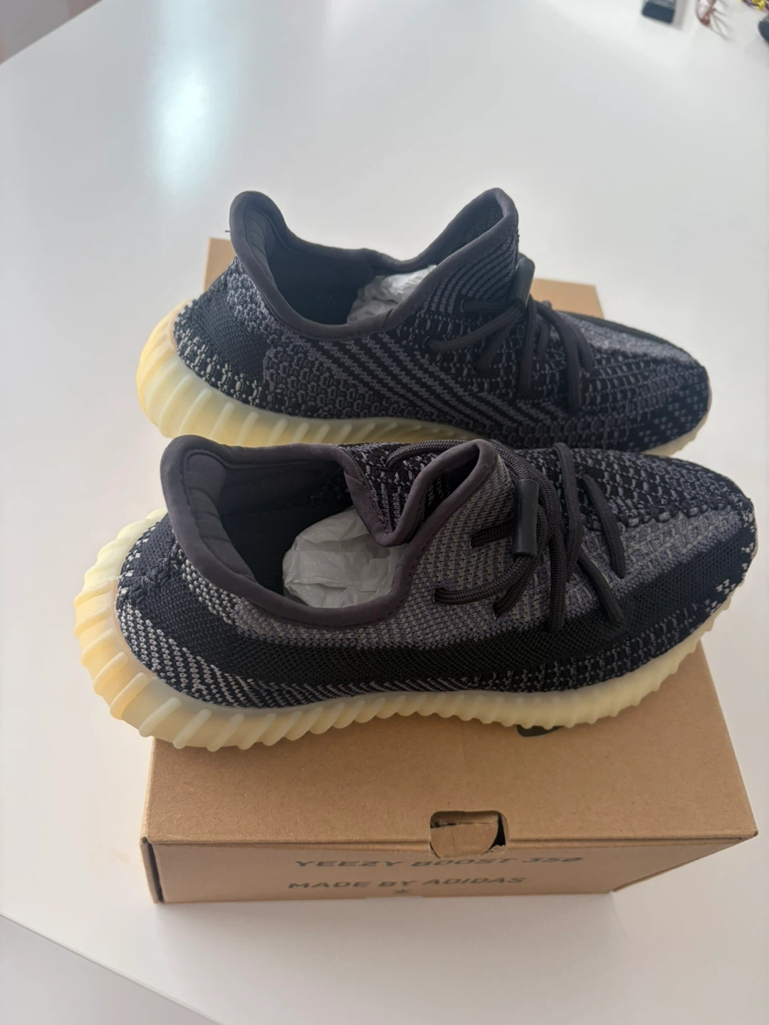 Adidas Yeezy Boost 350 V2 "Zebra"