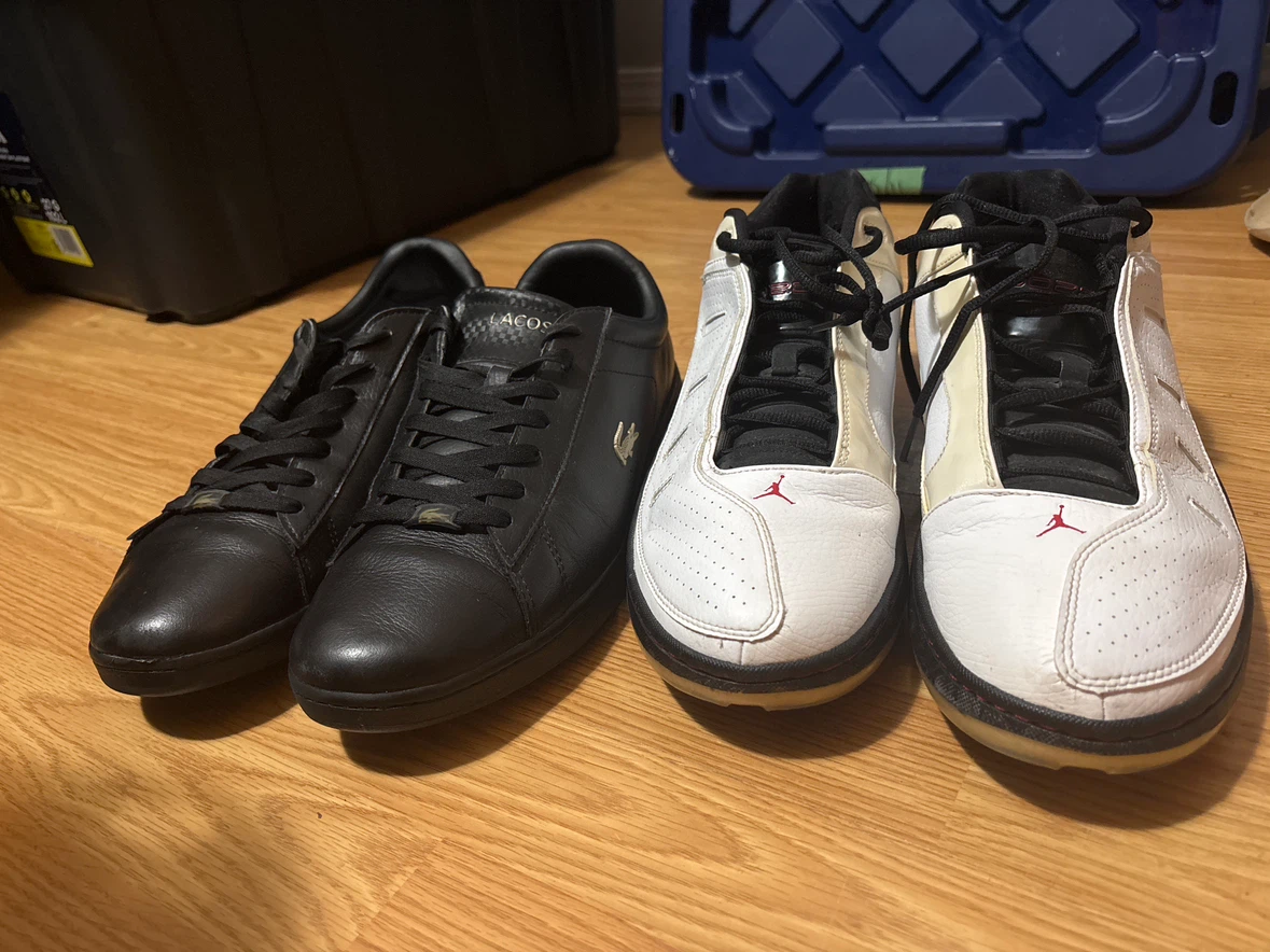 Lacoste Leather Sneakers & Jordan Sneakers - photo 3