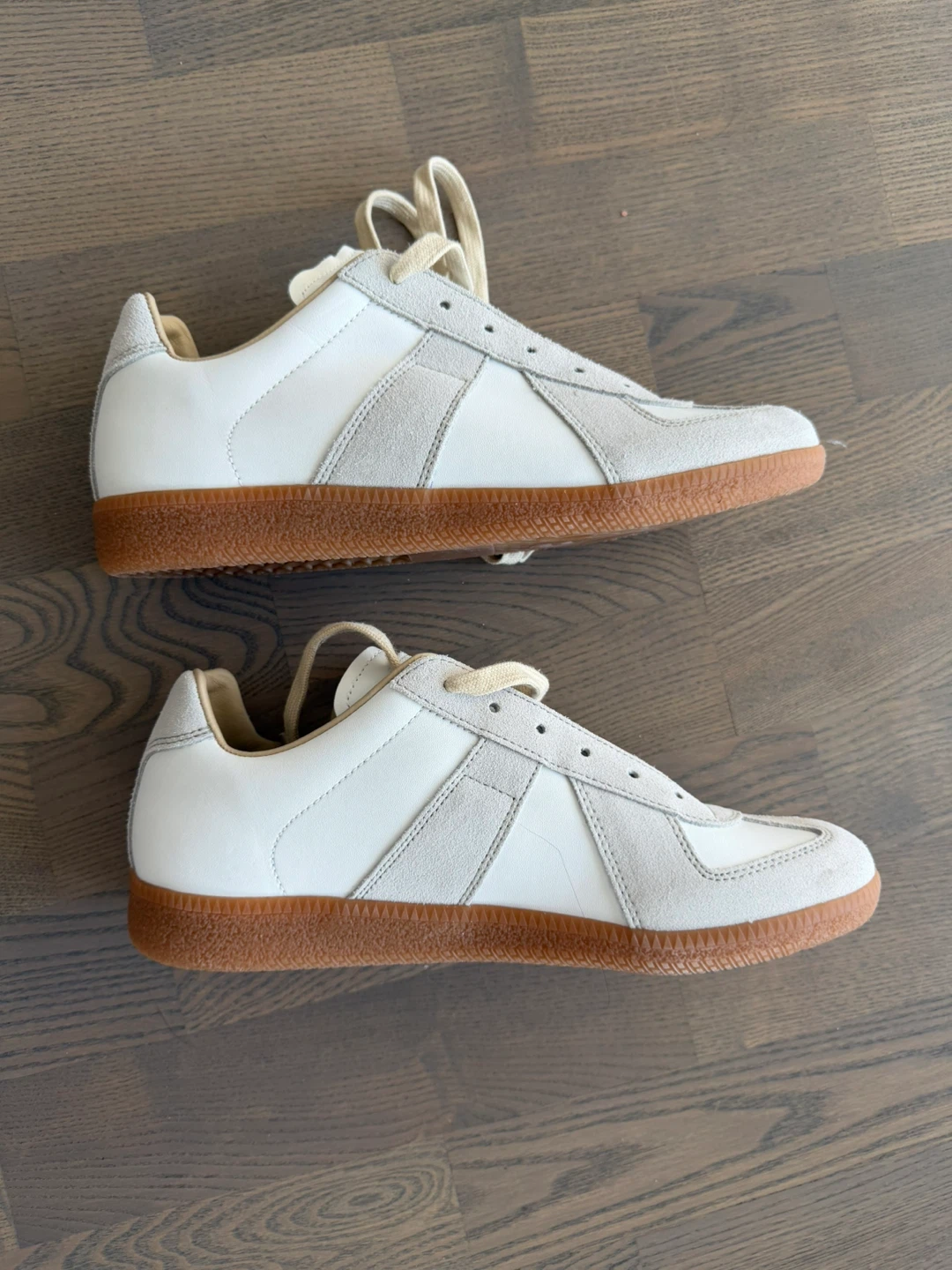 NEW Maison Margiela Sneakers Original Colorway Size 42US8.5