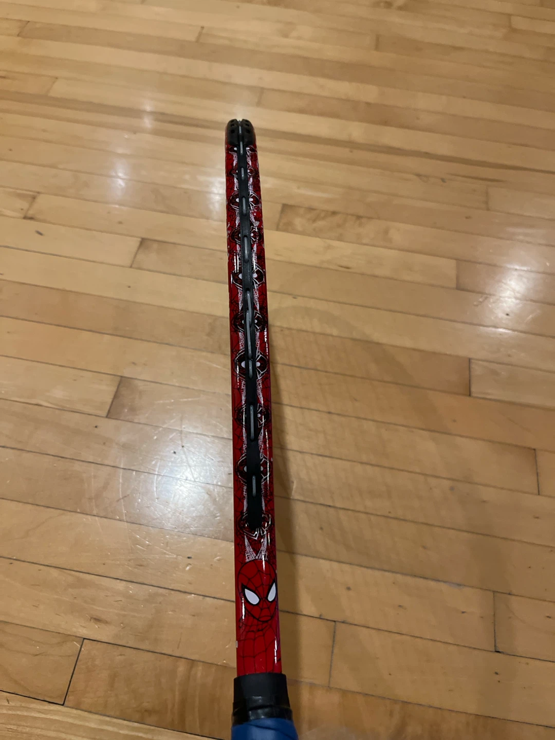 Vintage 1996 Wilson Marvel Spider-Man Tennis racket - photo 2
