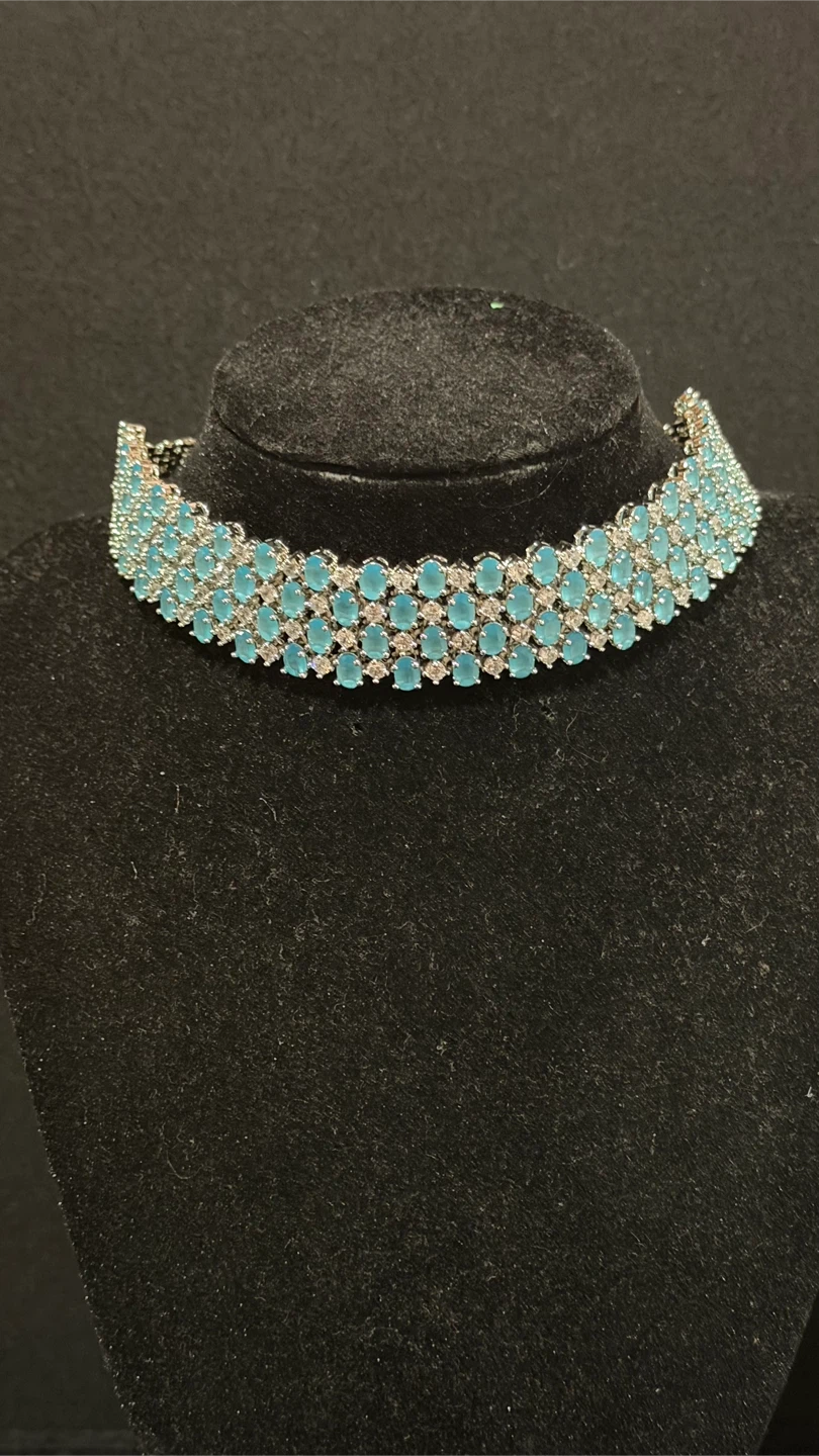 Blue Gemstone Choker Necklace and Earrings Set - photo 3