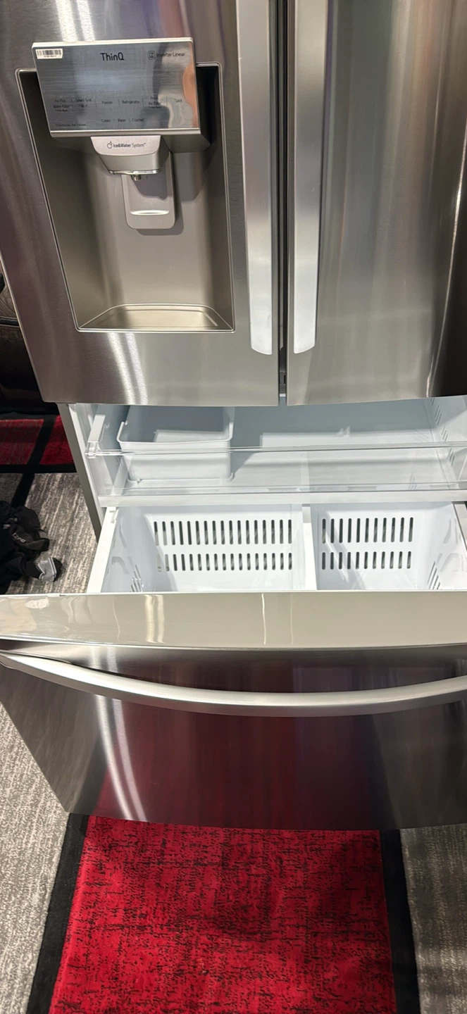 LG French Door Refrigerator - photo 3