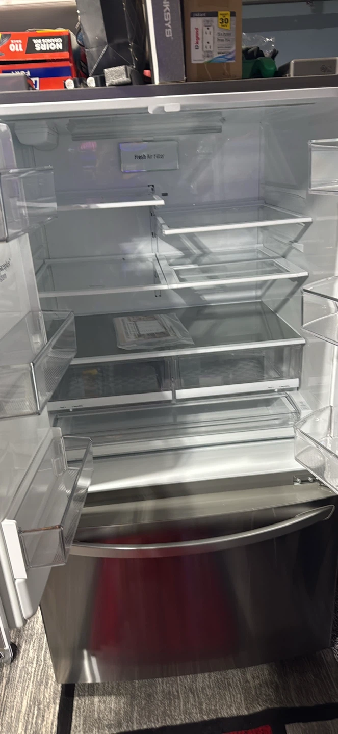LG French Door Refrigerator - photo 5