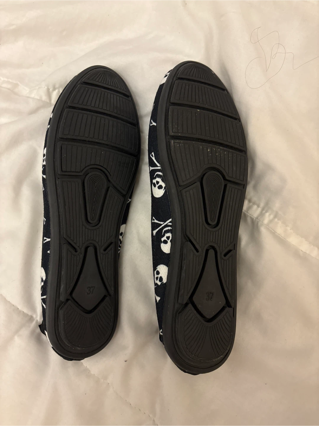 Black Skull and Crossbones Ballet Flats - photo 2