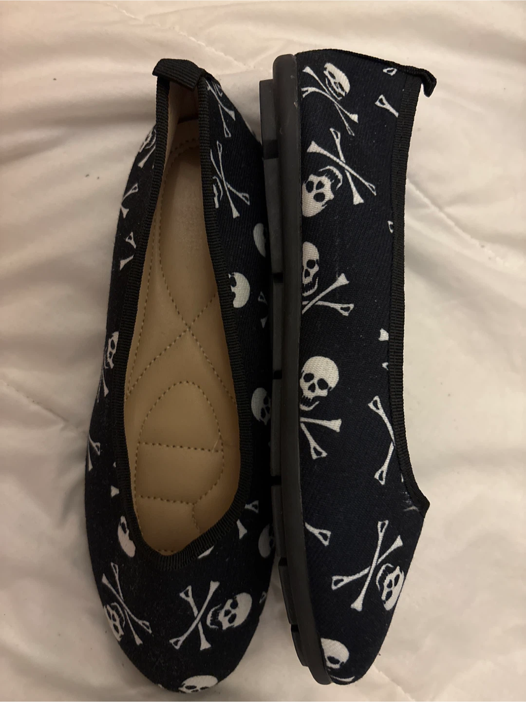 Black Skull and Crossbones Ballet Flats - photo 3