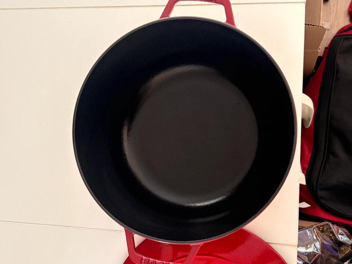 STAUB La Cocotte 26cm / 5.25L Cast Iron Dutch Oven – Cherry - photo 5
