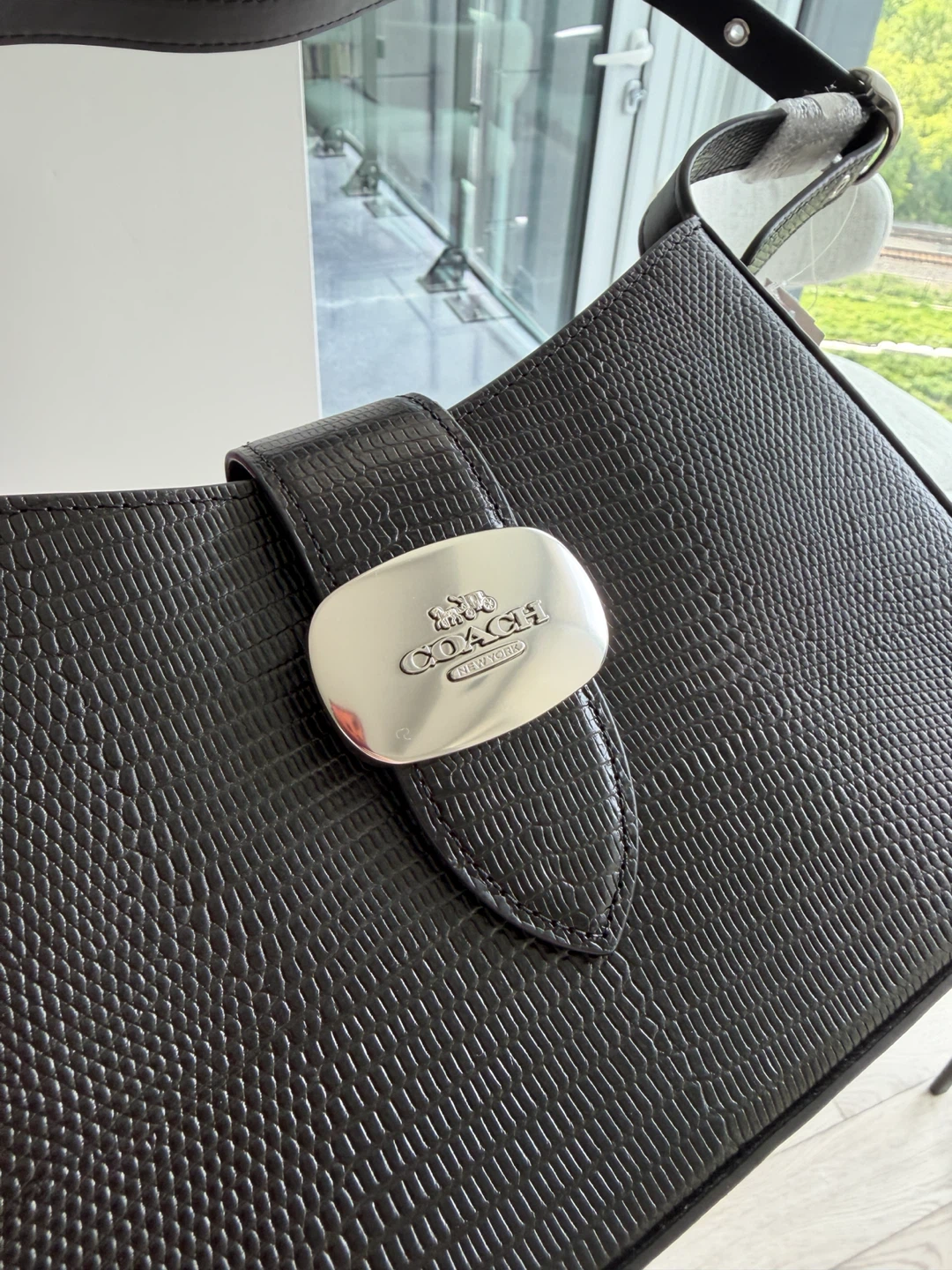 Coach Liz Eliza Shoulder Bag - Black - photo 4