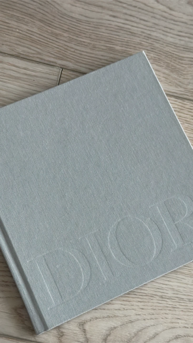 DIOR Book - photo 3