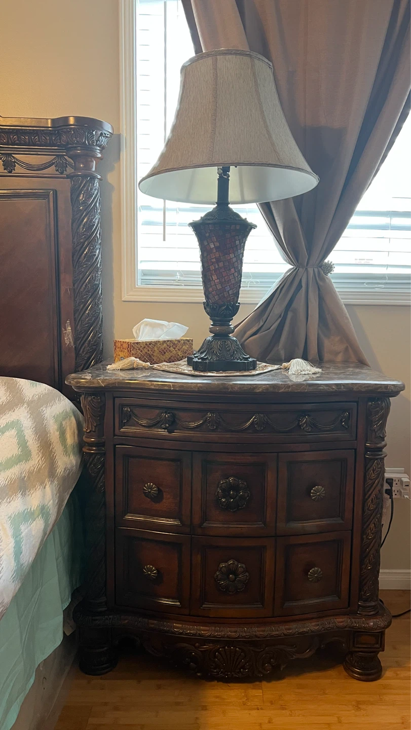 Ornate Wooden Full Bedroom King - photo 3