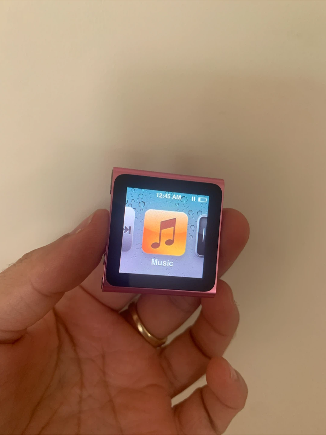 Apple iPod nano 6th Generation Pink