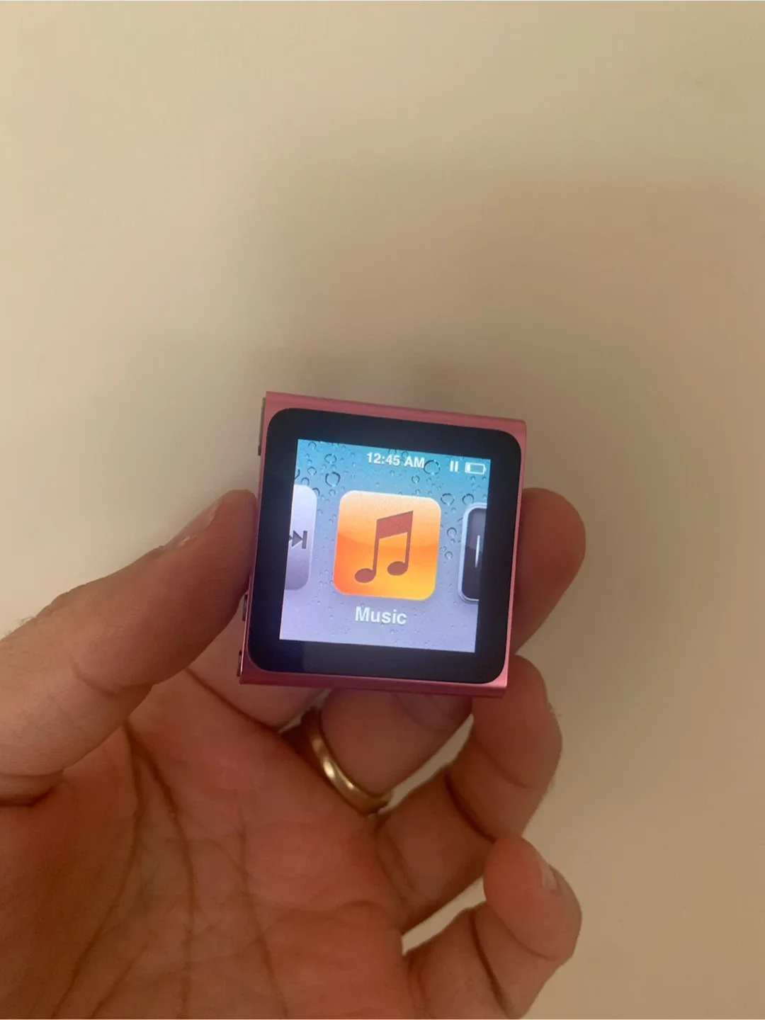 Apple iPod nano 6th Generation Pink