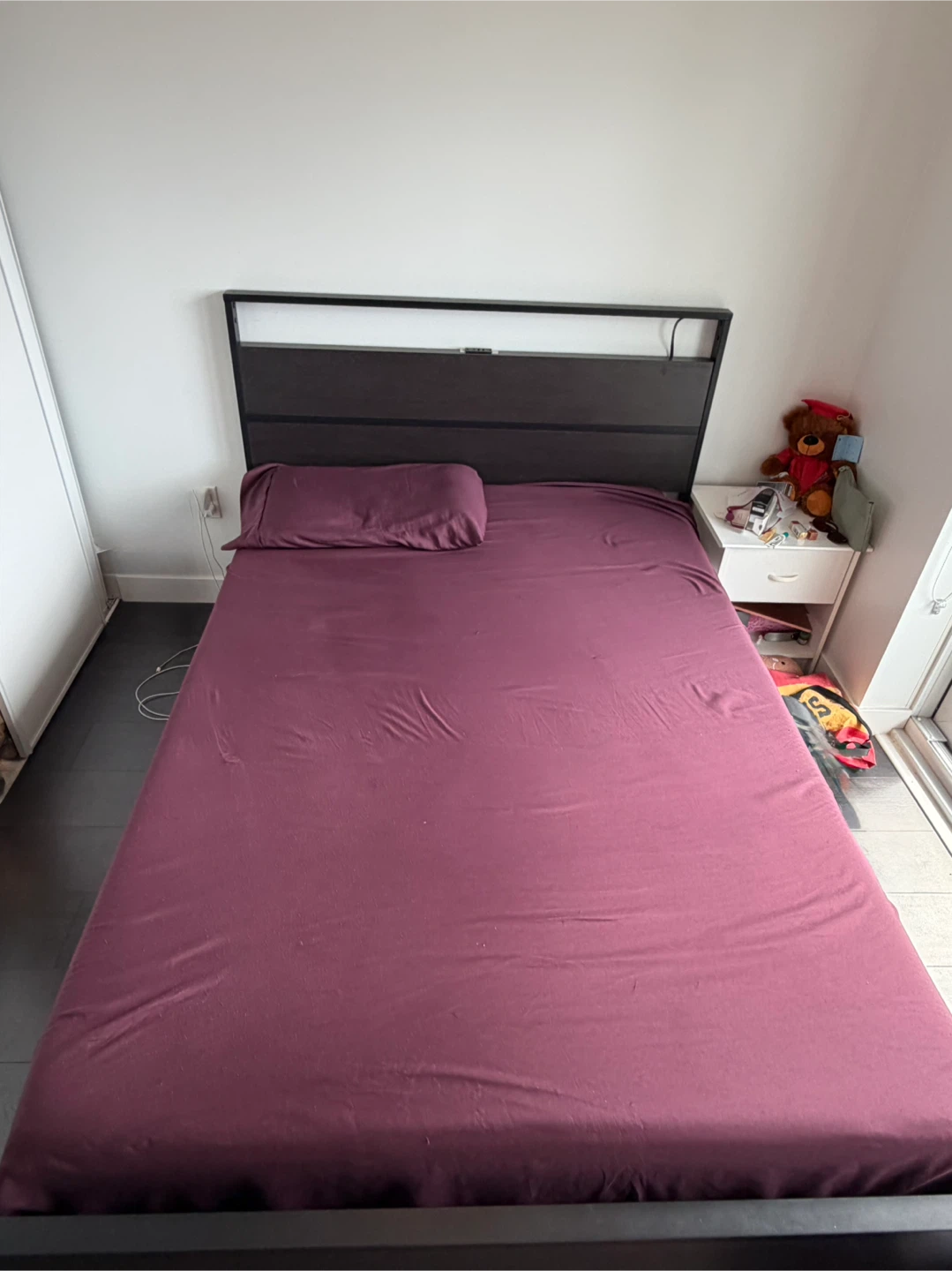 Full-Size Mattress + Bed Frame + Extras — $120 🛏️ - photo 2