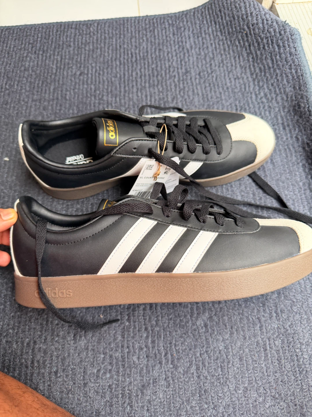 Authentic Adidas Men’s New VL court Classic shoes - photo 3