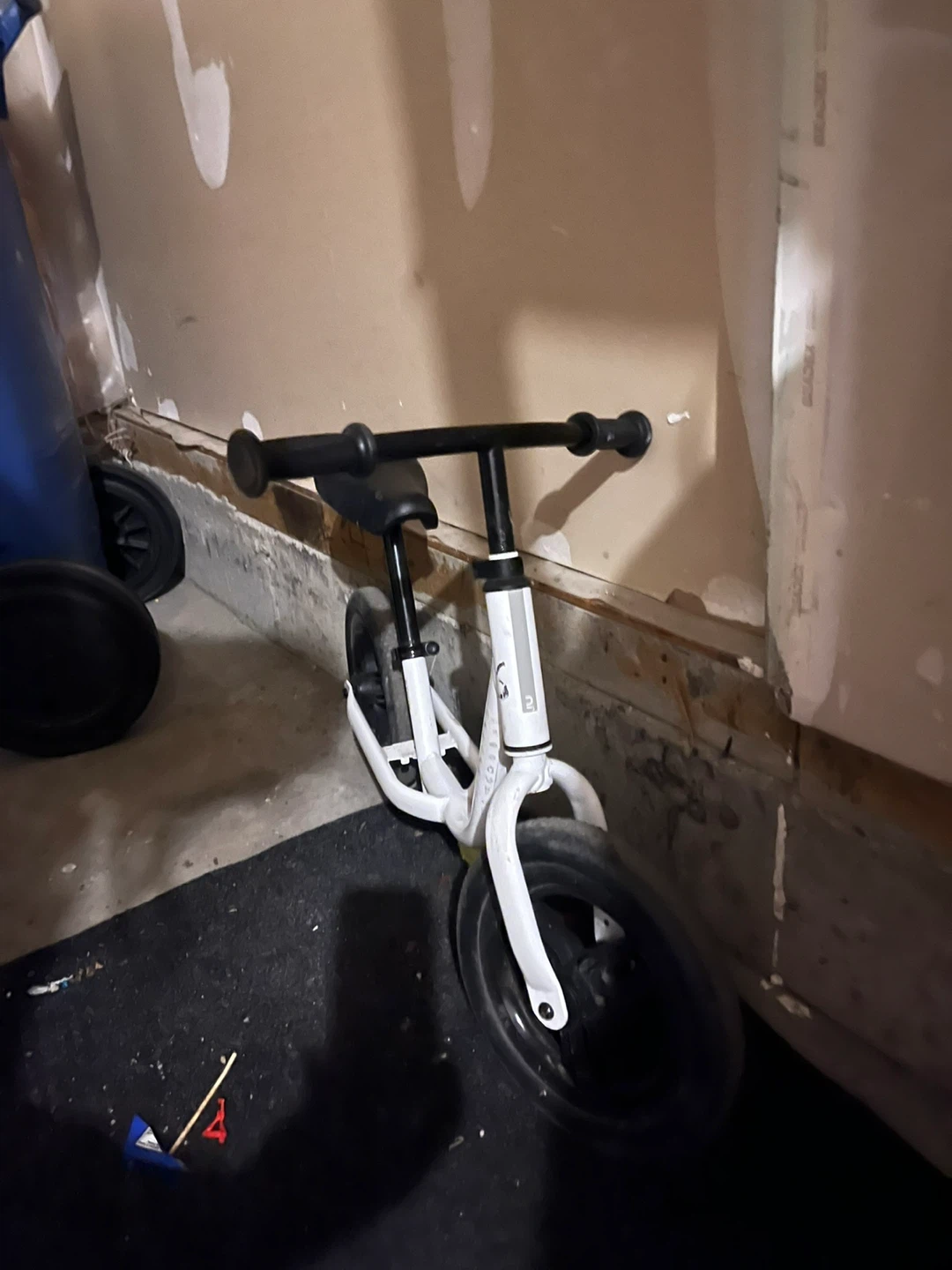 2 White Balance Bike - photo 2