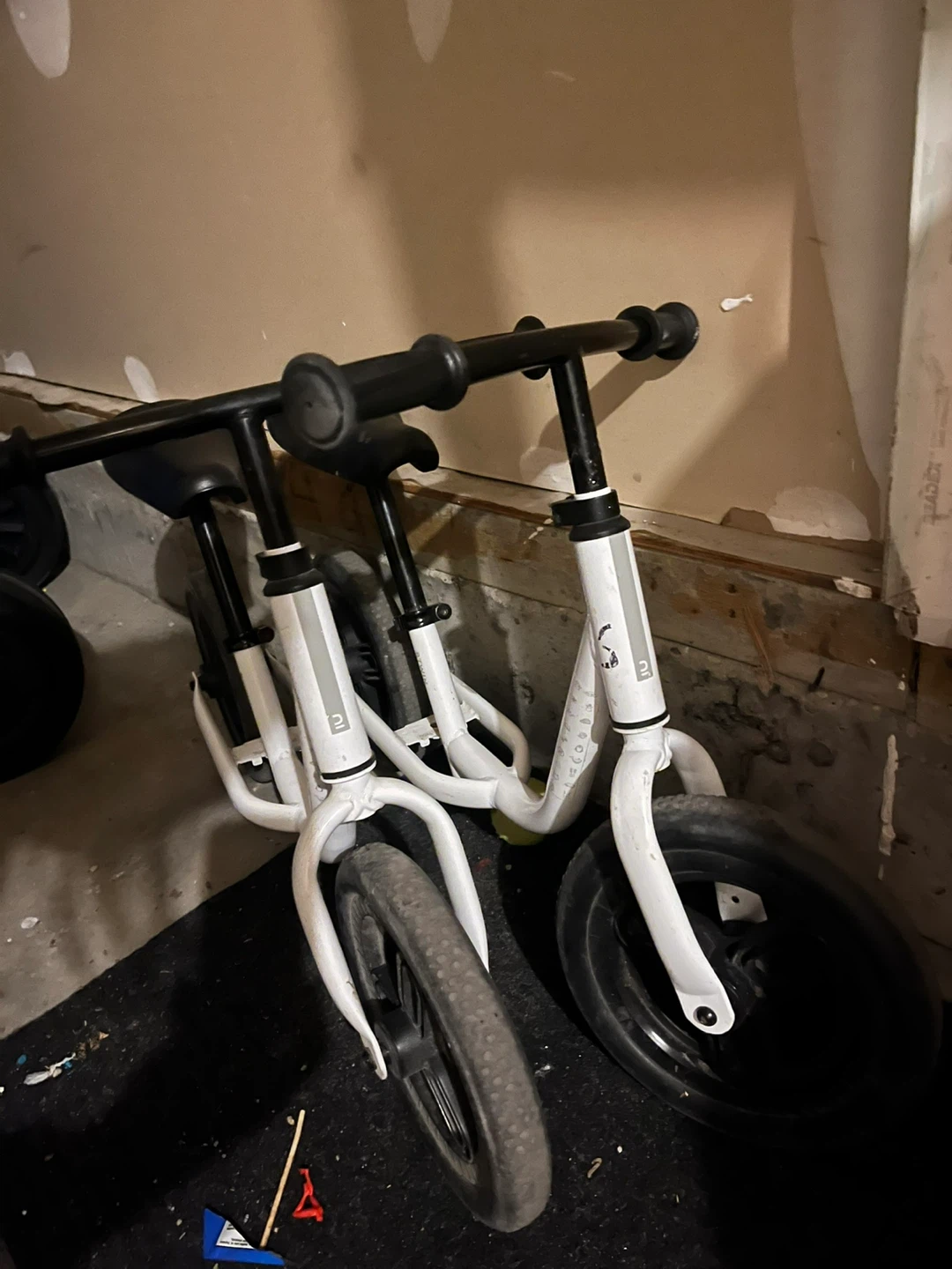 2 White Balance Bike - photo 4