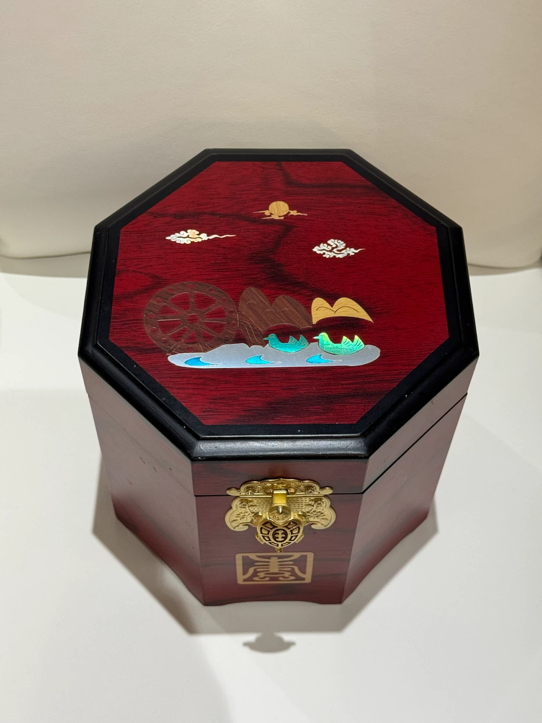 Decorative Octagonal Wooden Jewelry / Keepsake Box