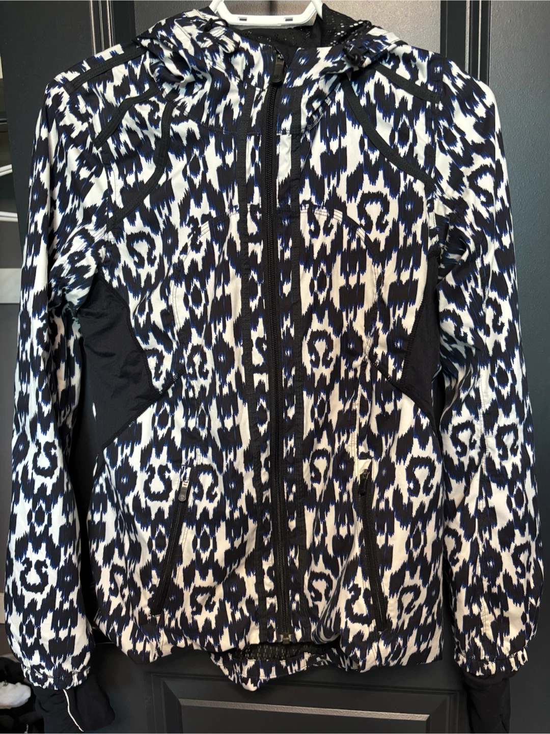 Lululemon Jacket