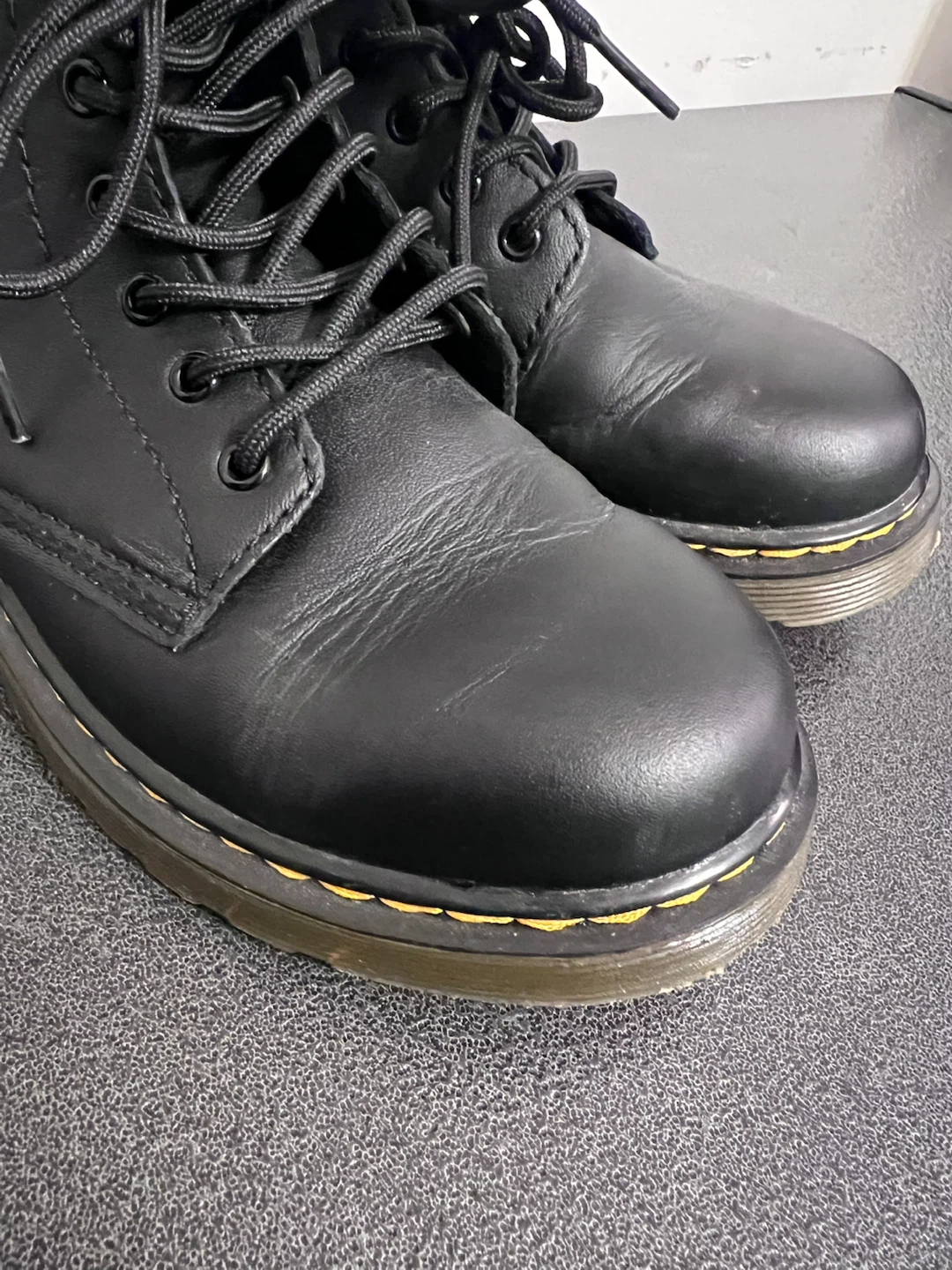 Dr. Martens 1460 Junior Black Leather Boots – Size 3 US / 34 EU - photo 5