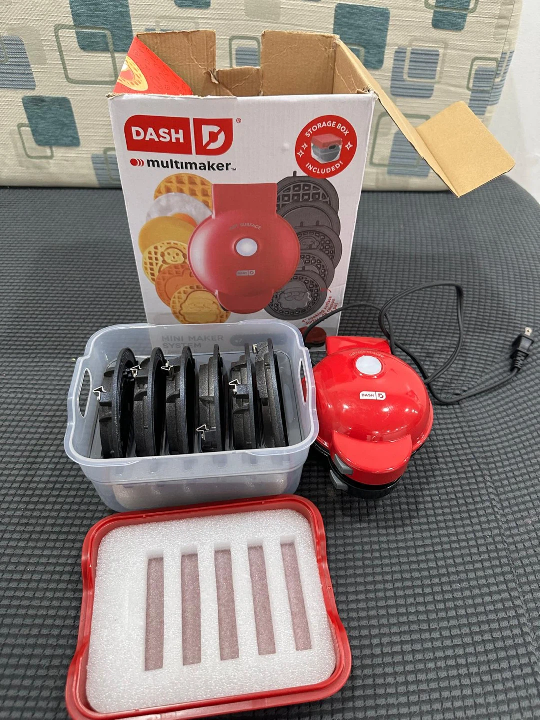 Dash Multi-Maker Mini Waffle Maker