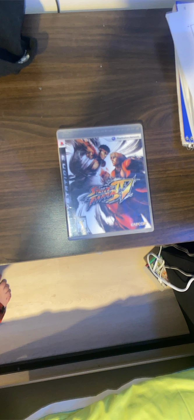 UFC 2009 Undisputed PS3 Game and street fighter IV - photo 3