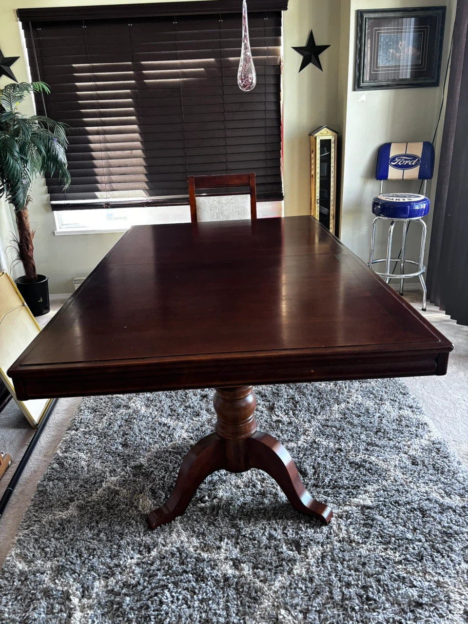 Dinning room set with china cabnet - photo 2