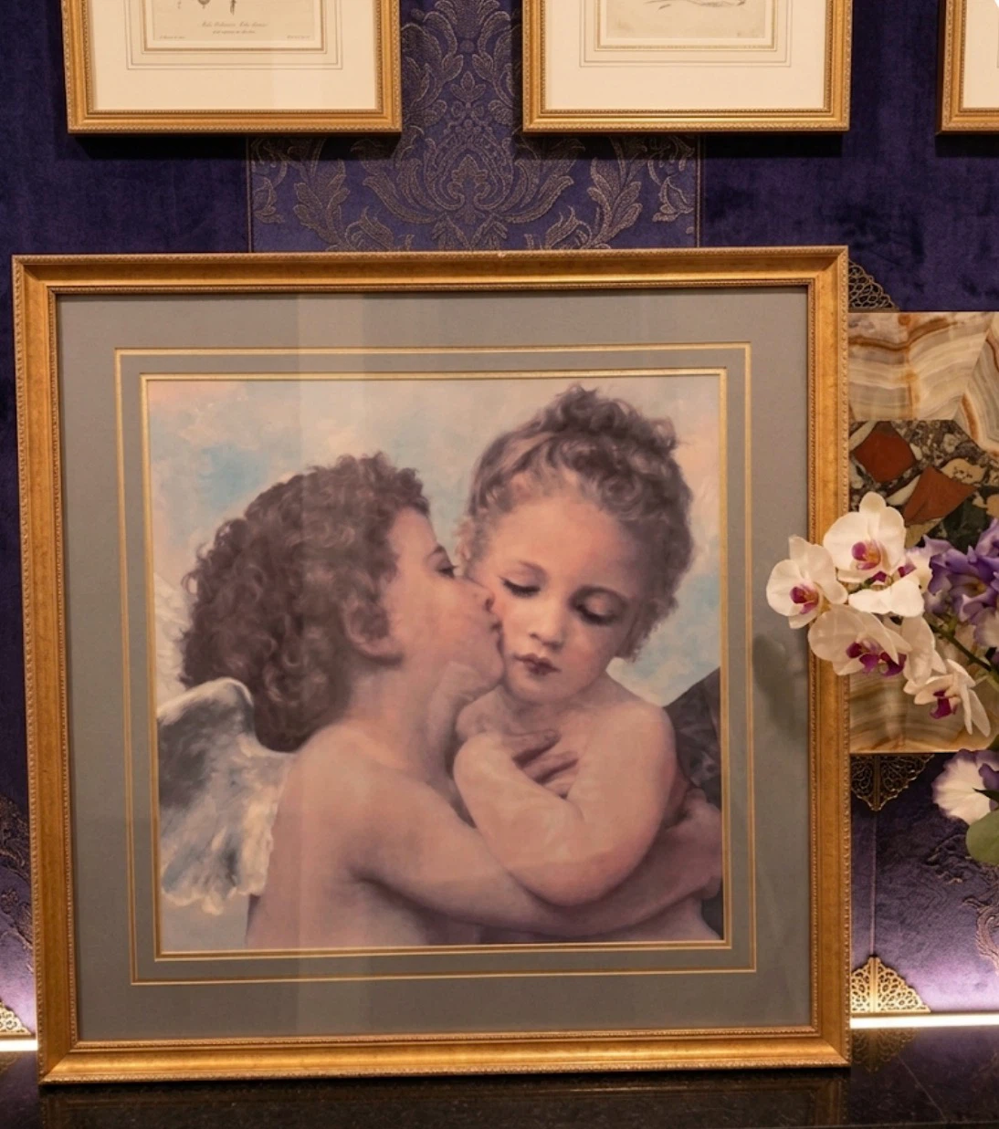Elegant & Gallery-Focused (Great for art lovers) - photo 2