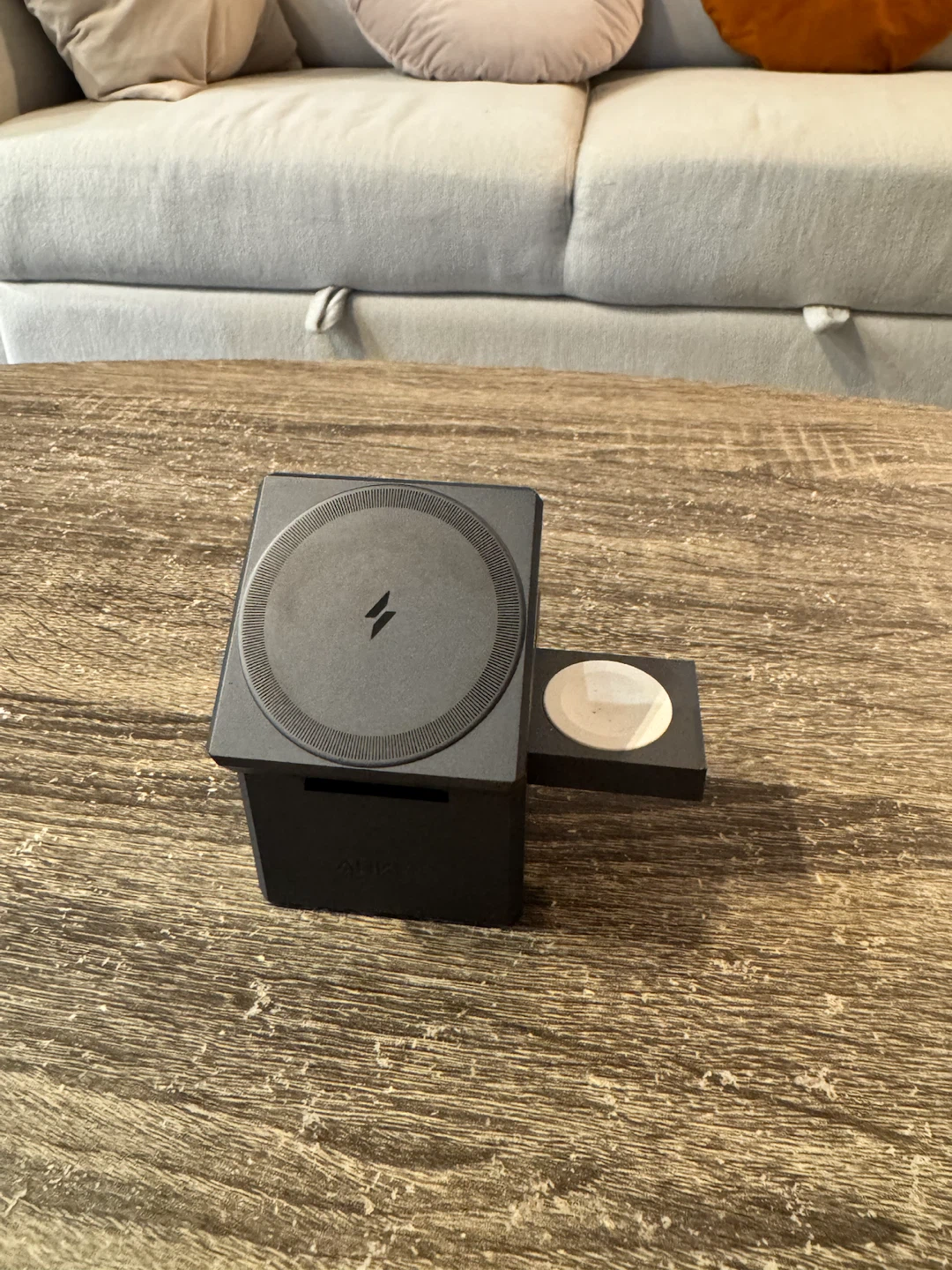 Anker 3-in-1 Cube