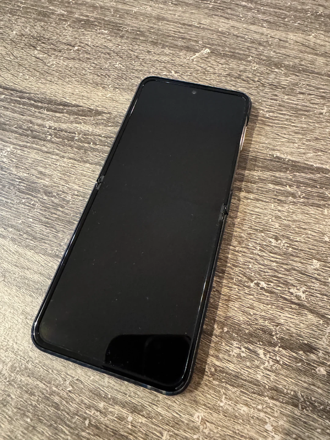 Samsung Galaxy Z Flip 4 Space Grey 256GB - photo 2