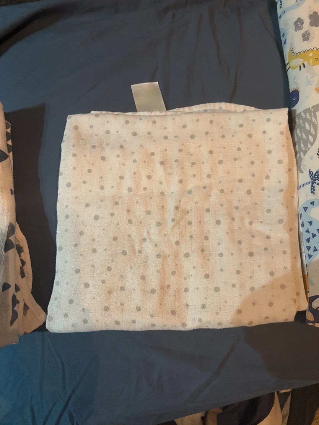 Lulujo Baby Swaddle Blanket Set - Triangles & Polka Dots - photo 3