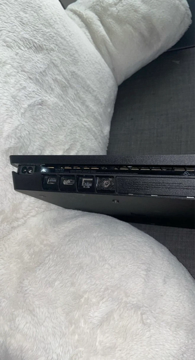PS4 2TB Slim - photo 3