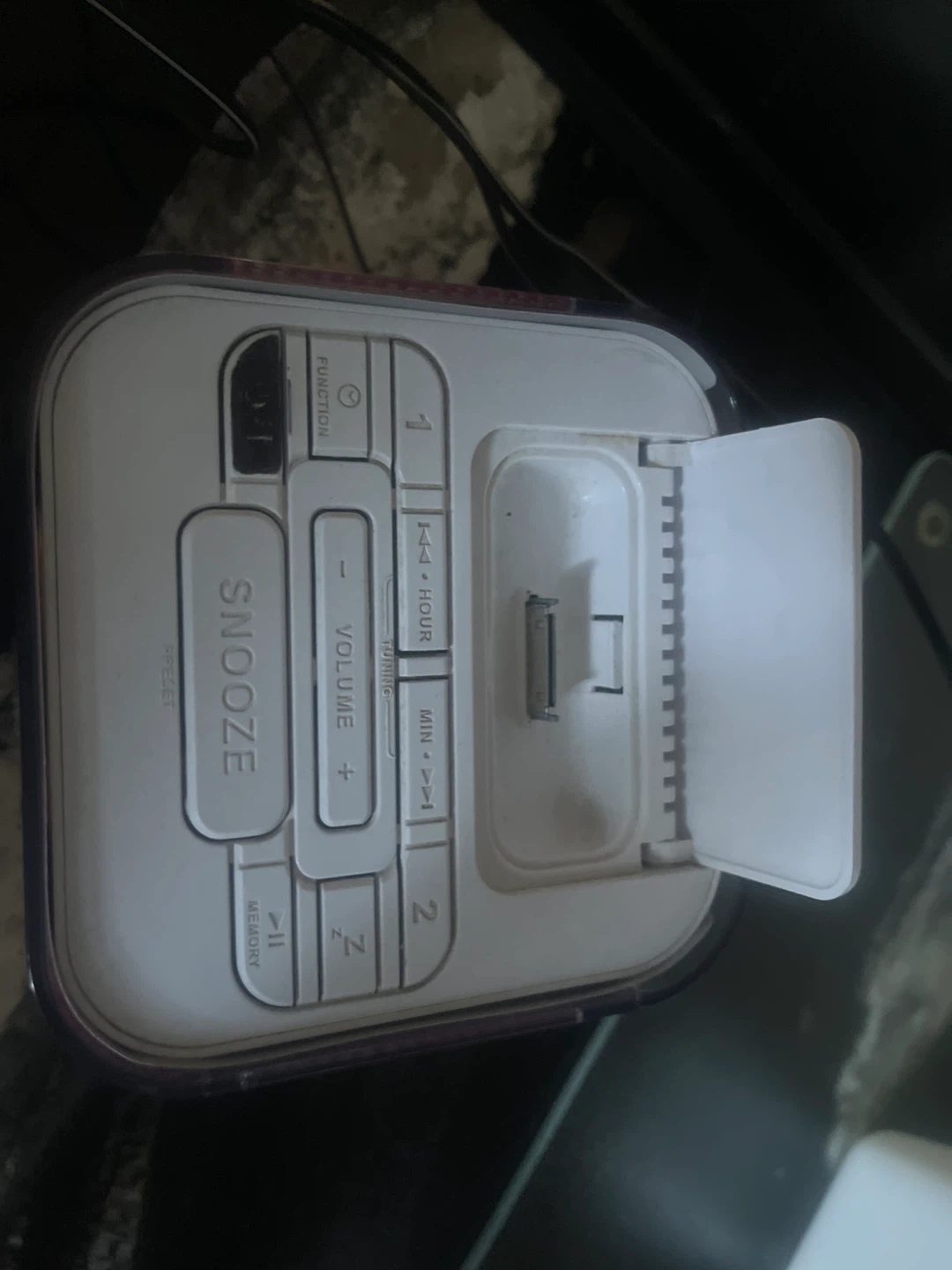 Pink iPod Docking Alarm Clock Radio - photo 2