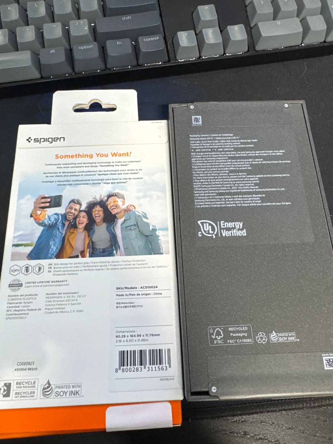 Brand new Samsung S25FE with case - photo 2