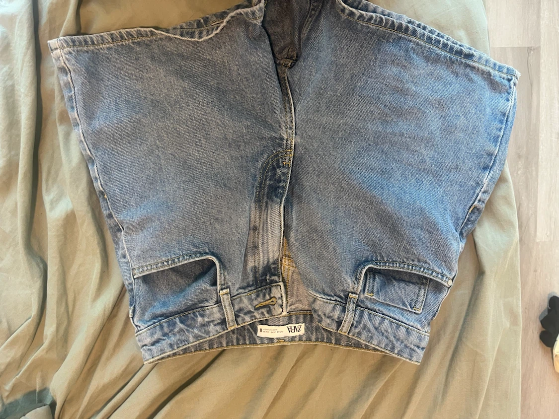 ZARA Denim Shorts - US 8