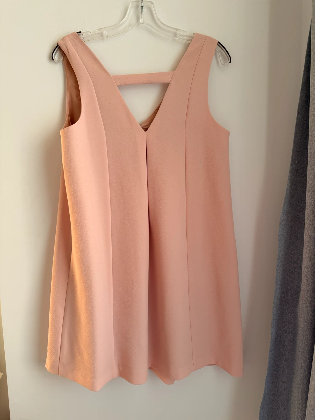 BCBG Generation Pink V-Neck Mini Dress Size M - photo 2