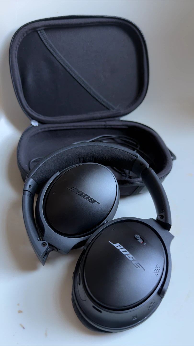 Bose headphone