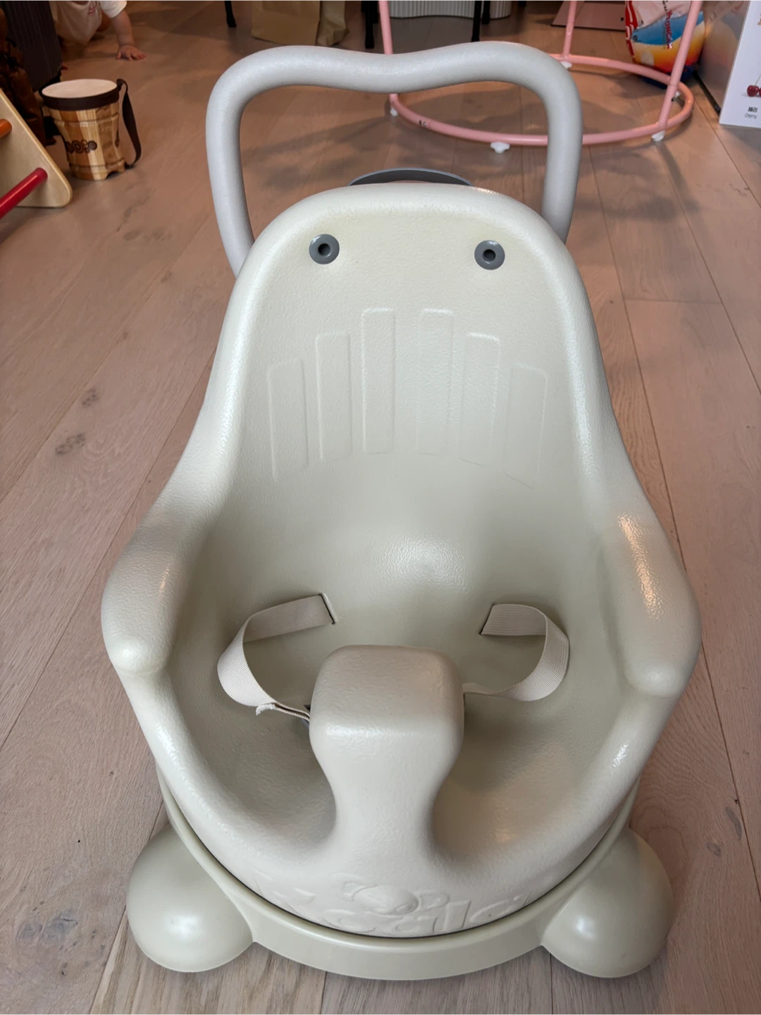 Essian Koala seat